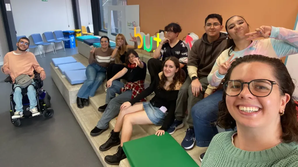 espacio-adolescente-seguro-las-palmas-gran-canaria-vopia-cai-ciudades-amiga-infancia