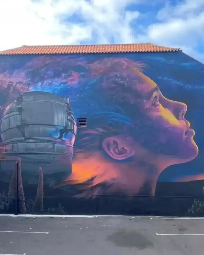 mural-erik-air-la-laguna-ciudad-amiga-infancia-canairas
