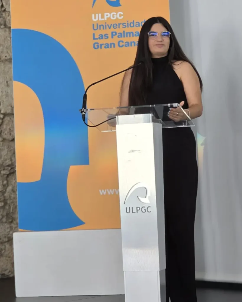 carolina-bayon-tfg-espacios-seguros-adolescencia-las-palmas-gran-canaria