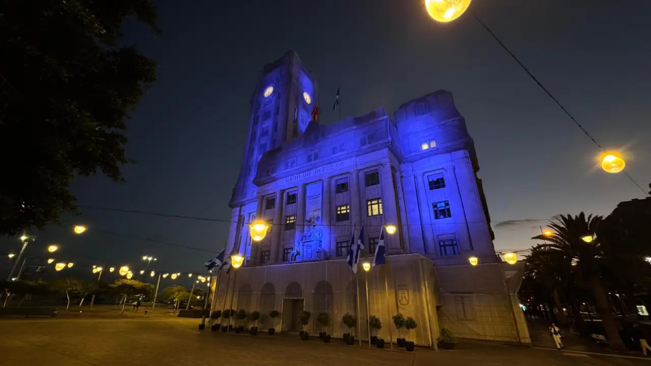 fachada-azul-2025-cabildo-tenerife