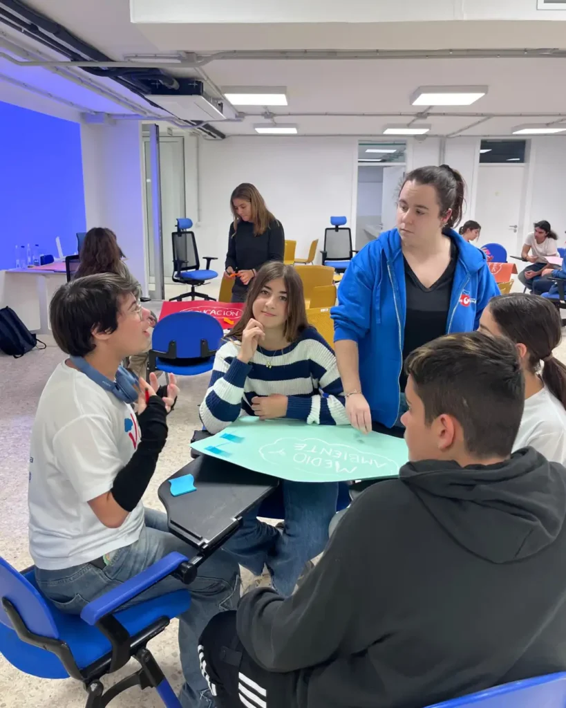 ley-canaria-infanica-ciudad-amiga-adolescencia-canarias