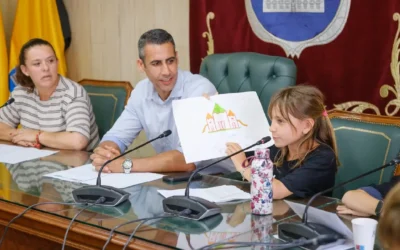 El Consejo de Niñas, Niños y Adolescentes de La Oliva celebró un nuevo pleno centrado en la participación juvenil