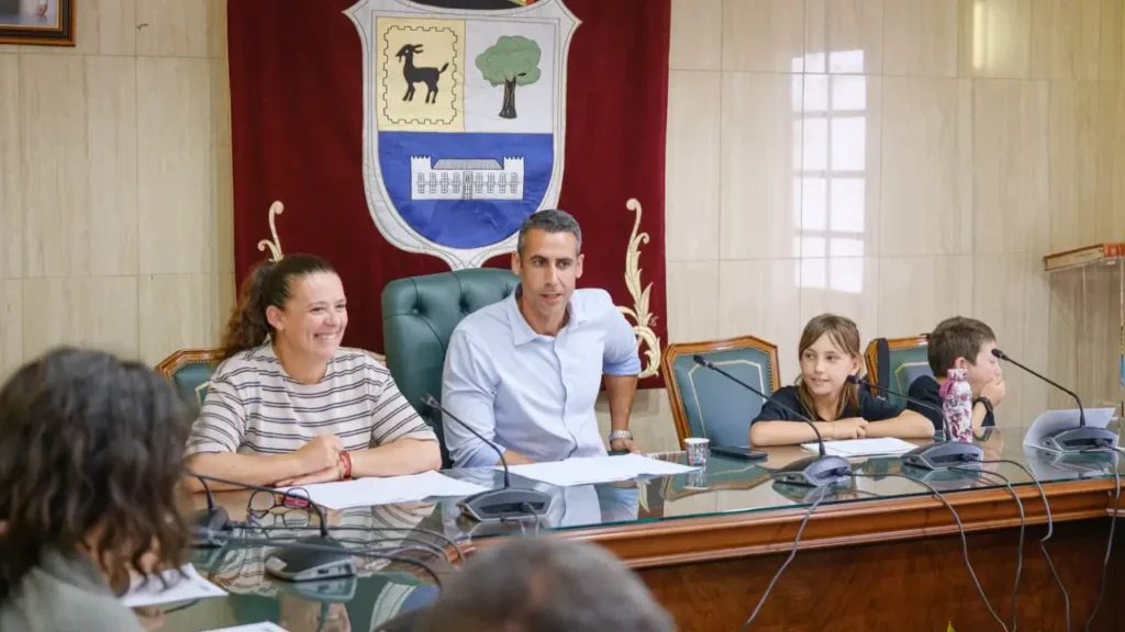 pleno-juvenil-la-oliva-ciudad-amiga-infancia